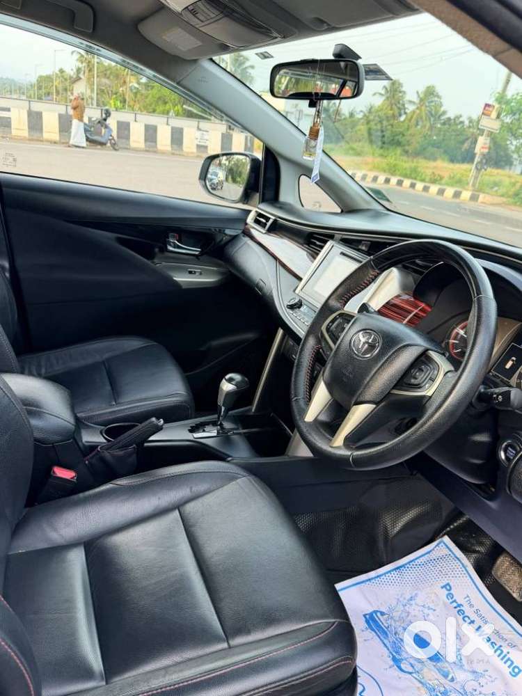 Toyota Innova Crysta 2.8 At Touring Sport, 2017, Diesel