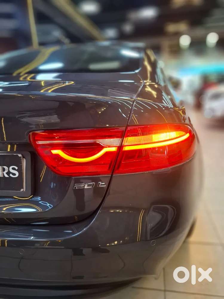 Jaguar Xe Prestige, 2016, Petrol