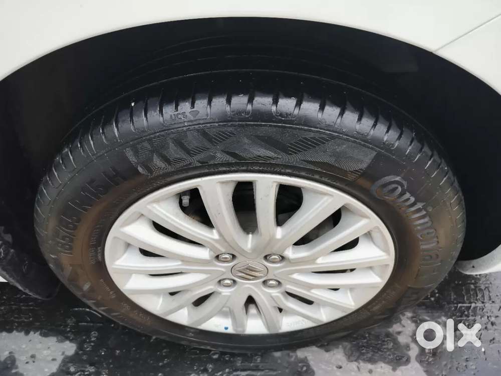 Maruti Suzuki Dzire 1.2 Zxi Amt, 2018, Petrol