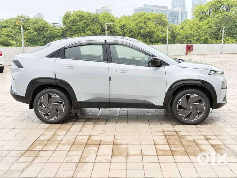 Tata Curvv Ev Empowered Plus 55, 2025, Electric