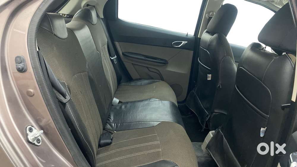 Tata Tiago 1.2 Revotron Xza, 2017, Petrol