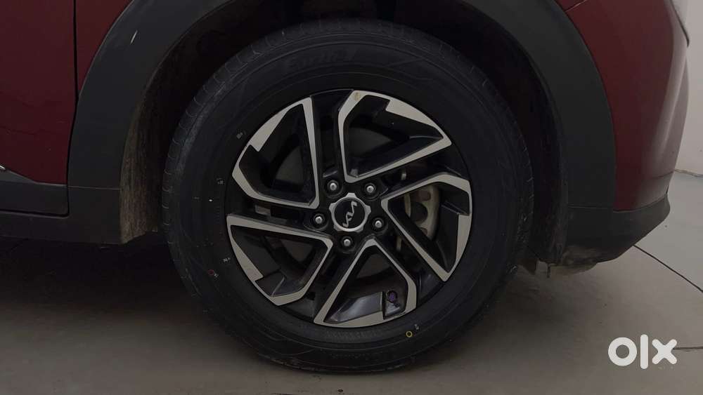Kia Carens 1.5 Luxury Plus Diesel 6 Str, 2022, Diesel