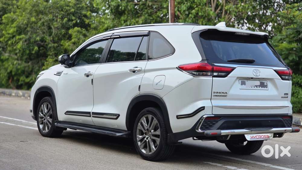 Toyota Innova Hycross Zx(o), 2025, Diesel