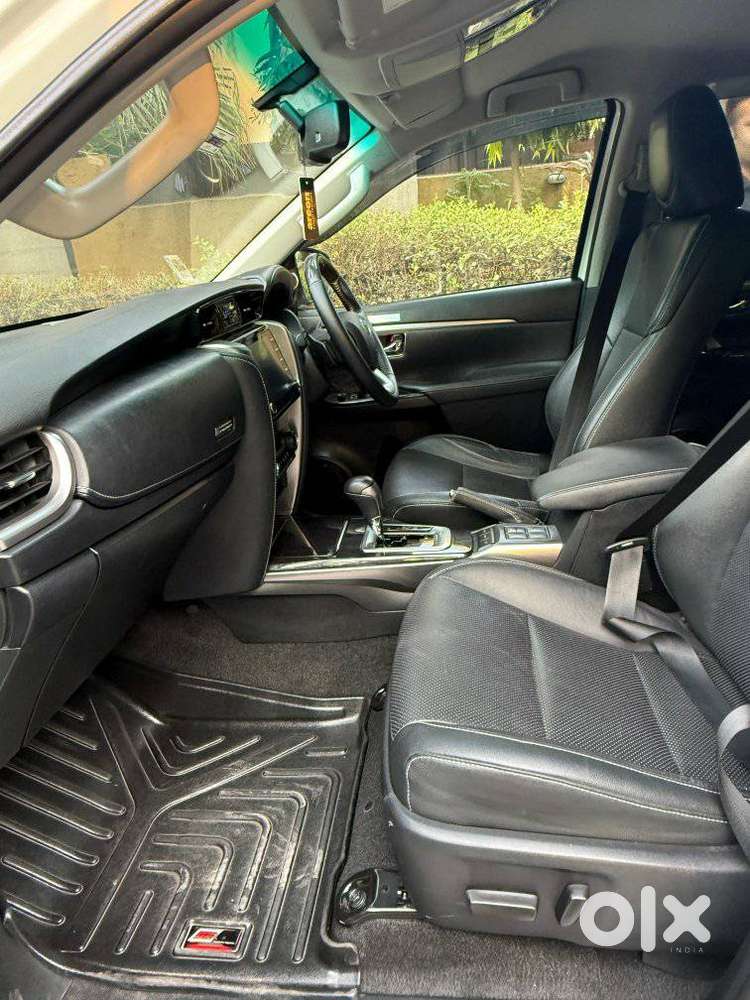 Toyota Fortuner Legender 4x2 At 2.8, 2022, Diesel