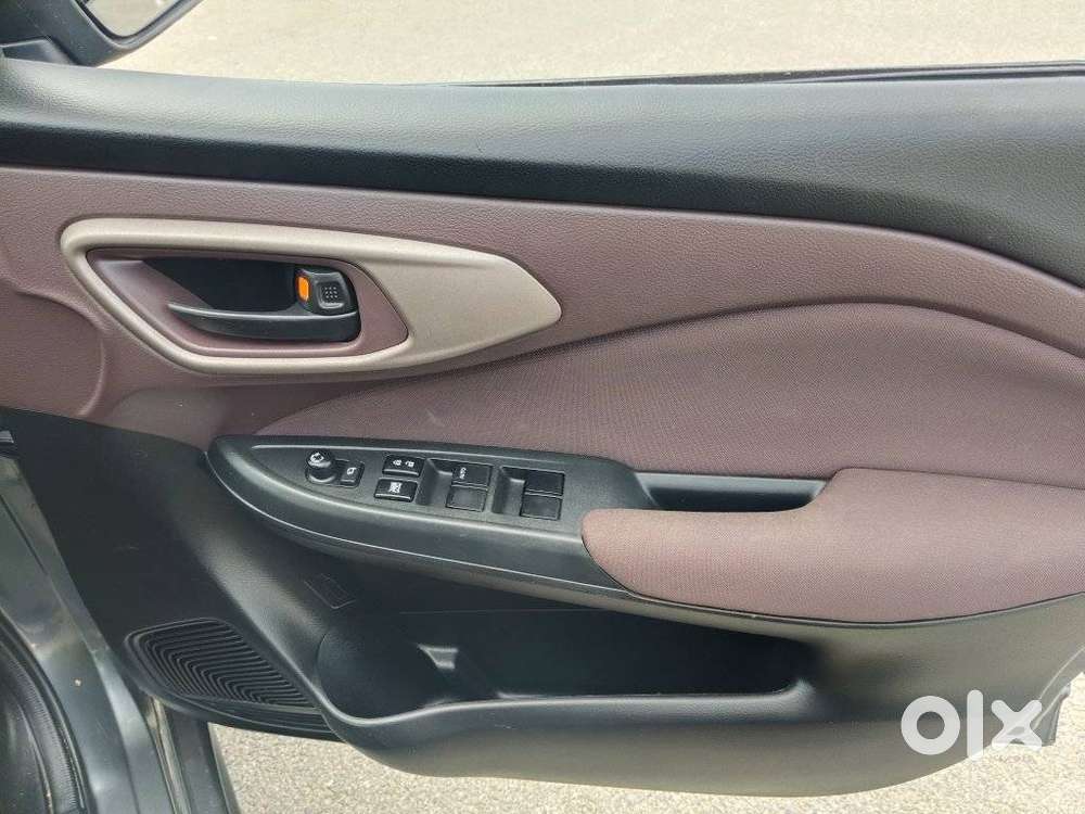 Maruti Suzuki Fronx Delta Plus 1.2l Mt, 2024, Petrol