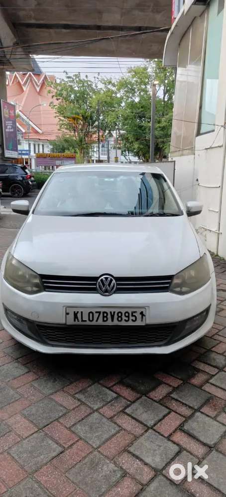 Volkswagen Polo [2009-2014] Petrol Highline 2012