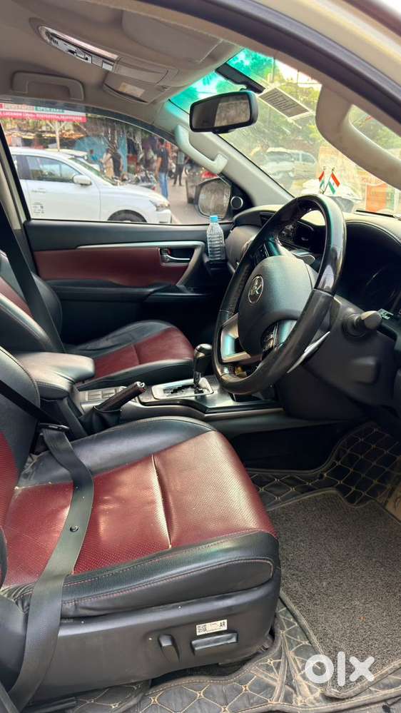 Toyota Fortuner Legender 4x2 At 2.8, 2024, Diesel