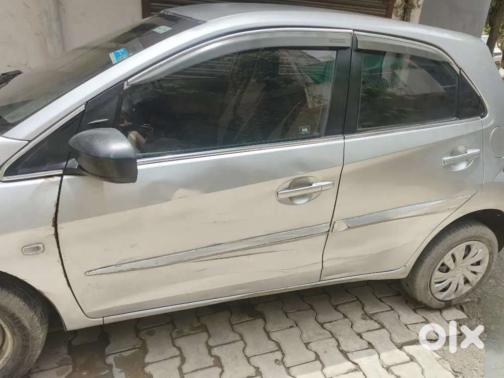 Honda Brio Petrol 2012