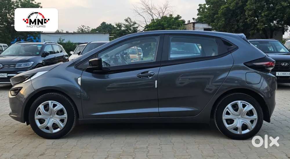 Tata Altroz Xm Plus Petrol, 2021, Petrol