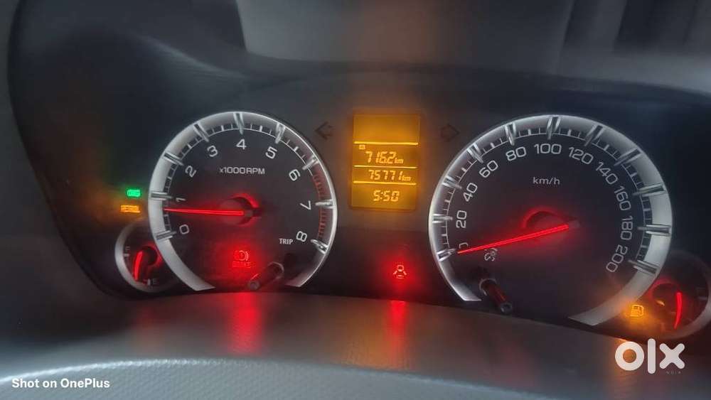 Maruti Suzuki Ertiga Vxi Abs, 2014, Cng & Hybrids