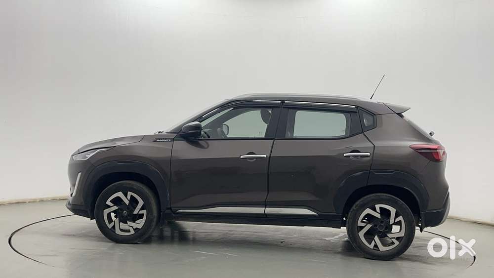 Nissan Magnite 1.0 Xv, 2021, Petrol