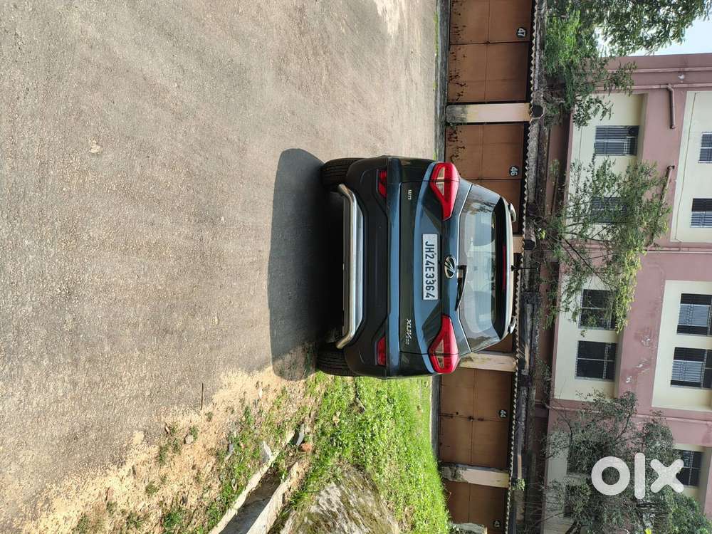 Xuv 300 1.5 W8(o) Diesal