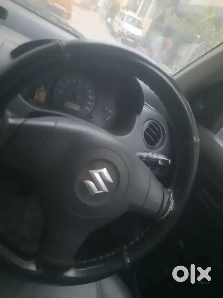 Maruti Suzuki Dzire 2011