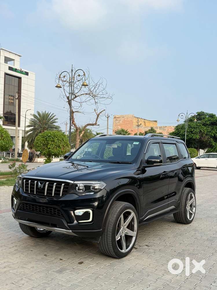 Mahindra Scorpio N Z6 Diesel At 2wd 7 Str, 2024, Diesel