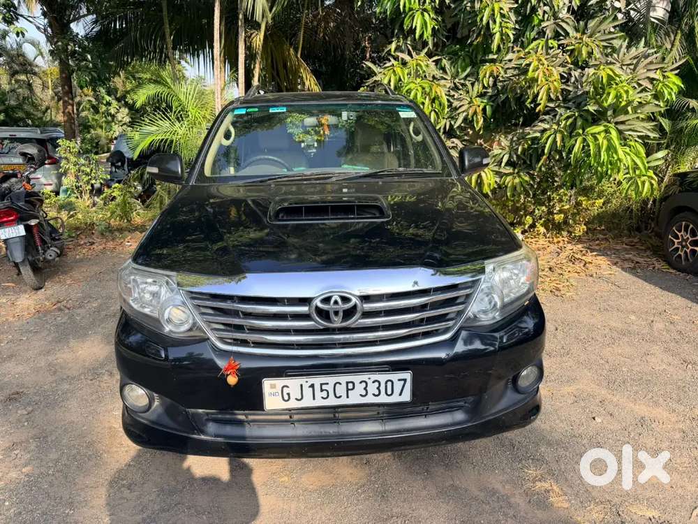 Toyota Fortuner 2013 Diesel Well Maintained Just Take And Drive