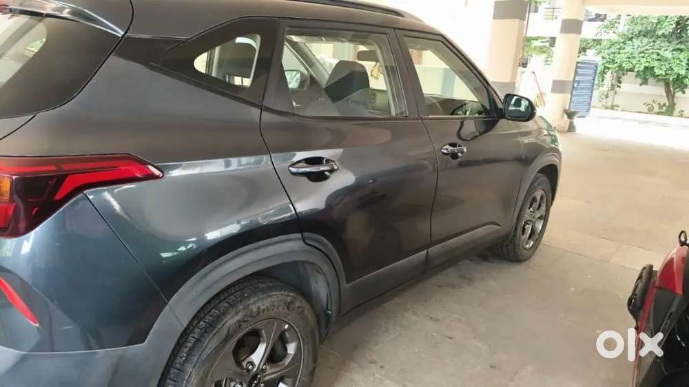 Kia Seltos 2022 Diesel 45000 Km Driven Showroom Track Automatic