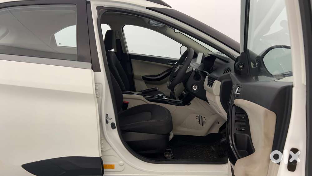Tata Nexon 1.2 Revotron Xz, 2022, Petrol