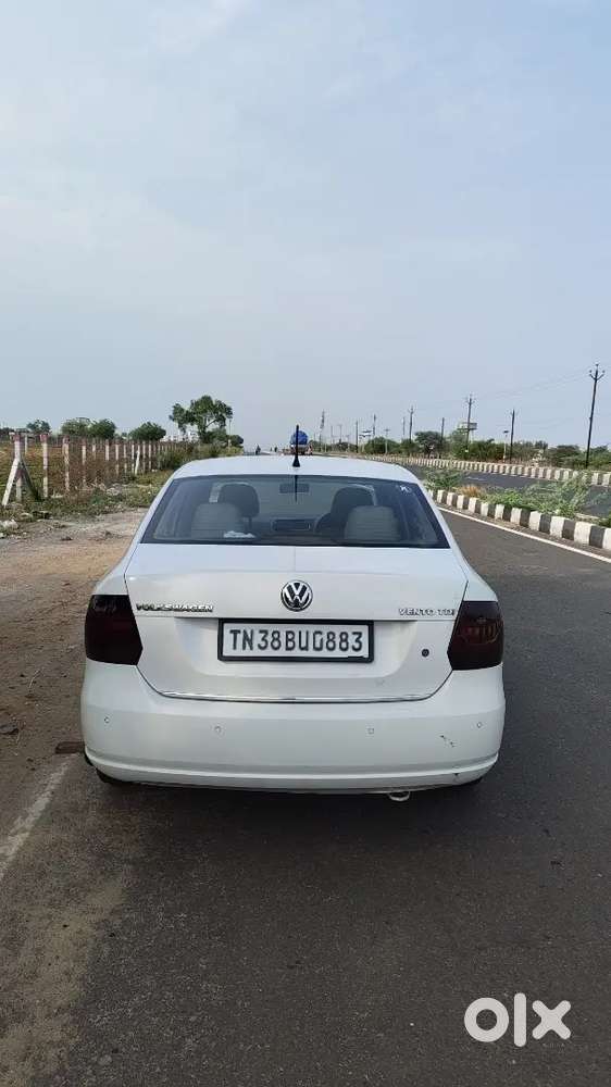 Volkswagen Vento Highline 2013
