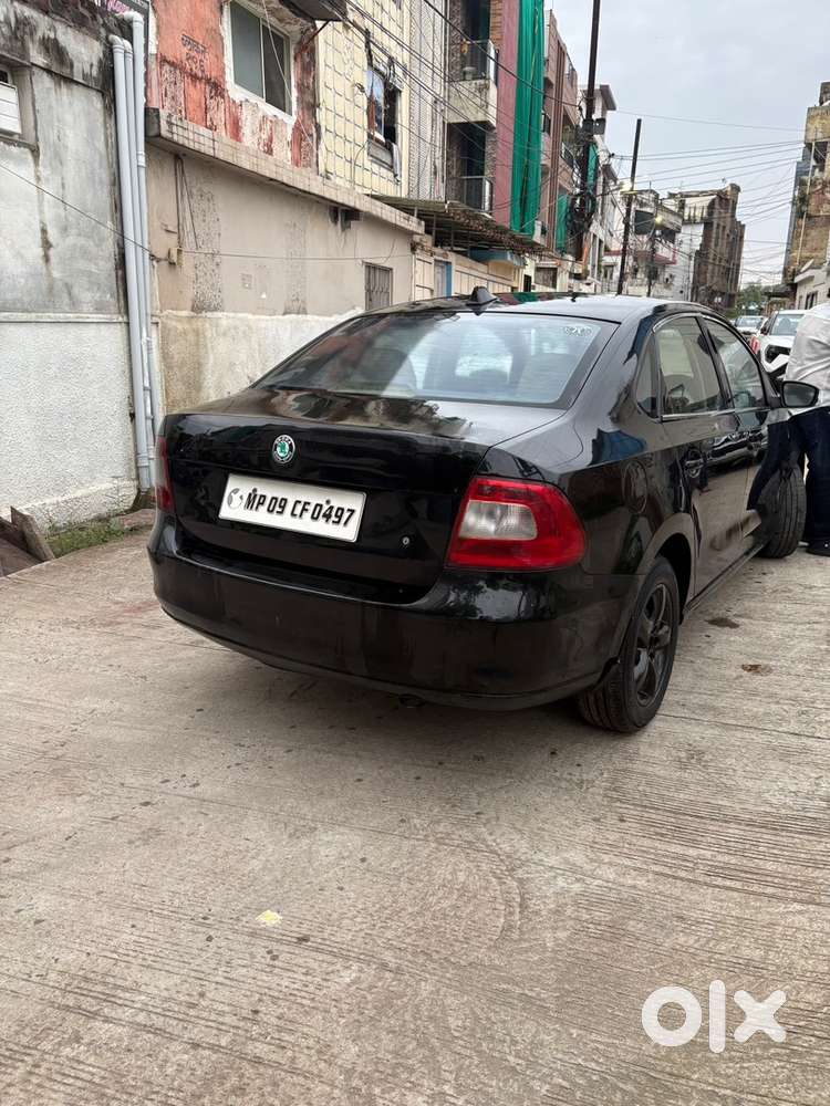 Skoda Rapid 1.6 Diesel 2012 1 Owner