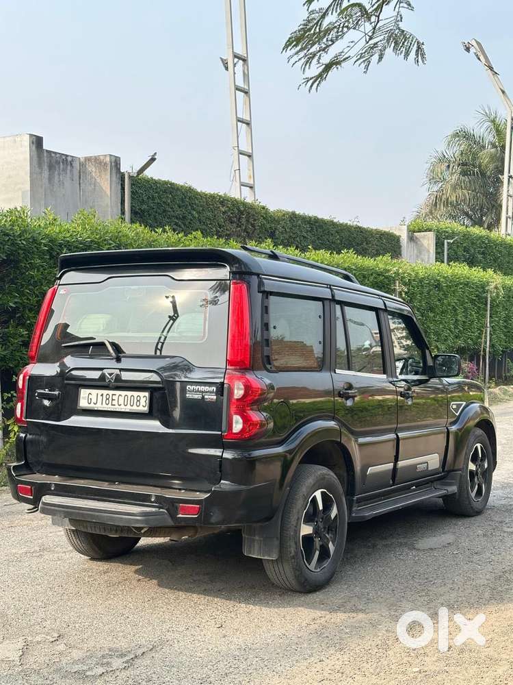 Mahindra Scorpio Classic 2.2 S 11 Mt 7 Str, 2024, Diesel