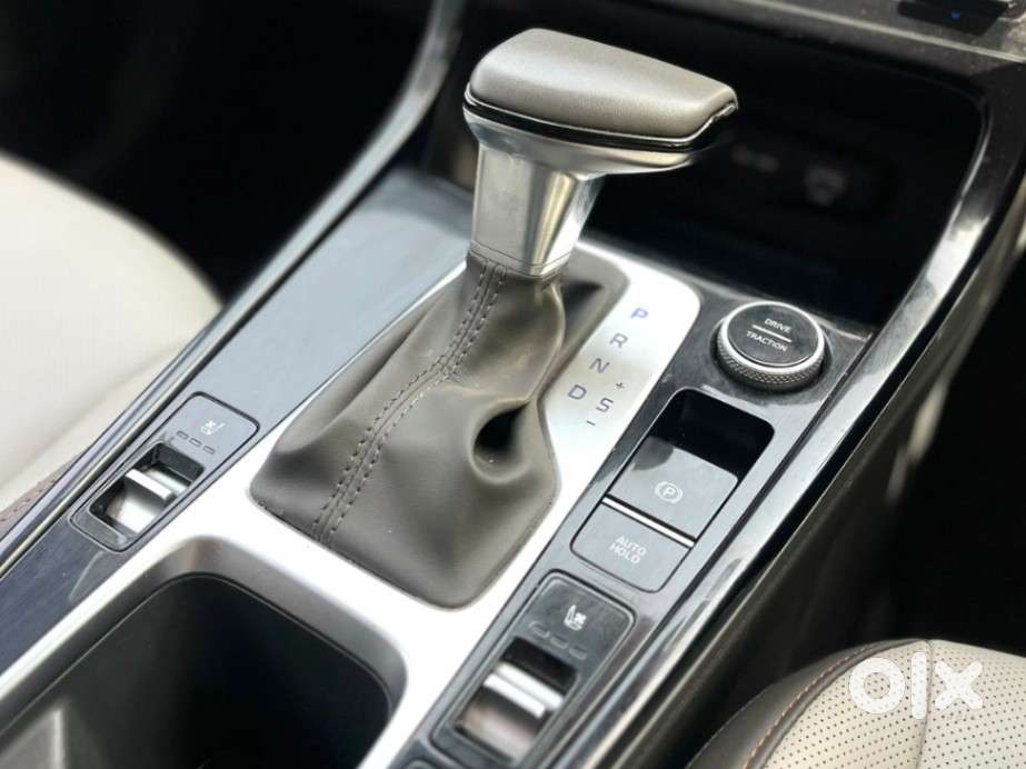 Hyundai Creta Sx (o) 1.5 Petrol Cvt, 2024, Petrol