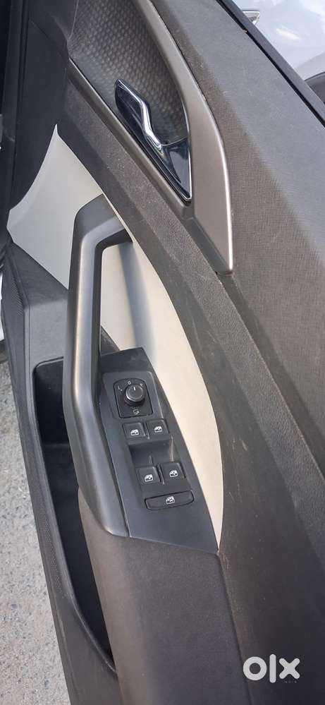 Skoda Kushaq 1.0 Tsi Ambition At, 2021, Petrol