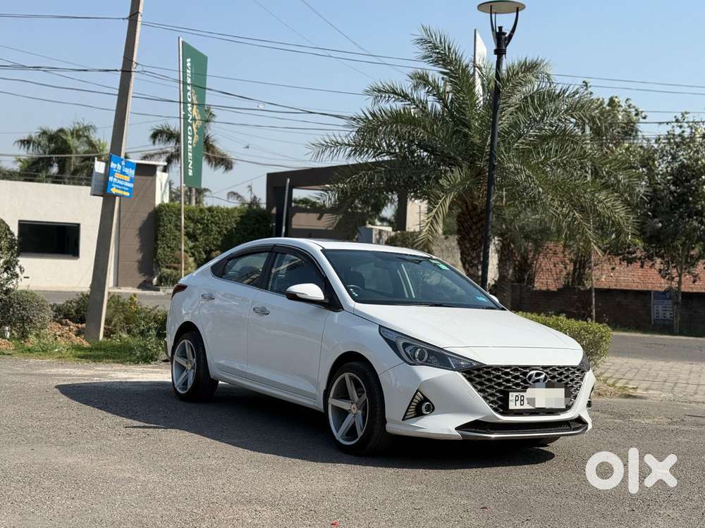 Hyundai Verna 1.5 Sx Diesel Mt, 2022, Diesel