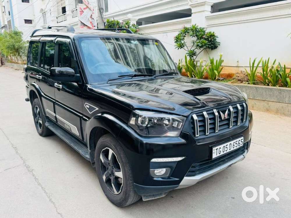 Mahindra Scorpio Classic 2.2 S 11 Mt 7 Str, 2024, Diesel