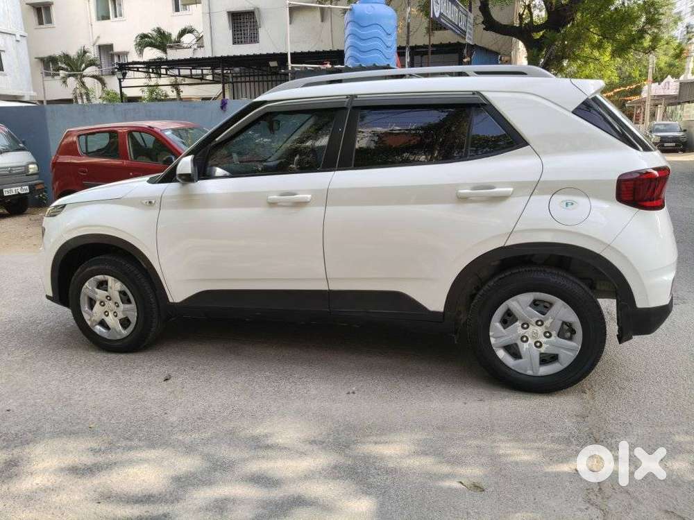 Hyundai Venue S Mt 1.2 Kappa, 2020, Petrol