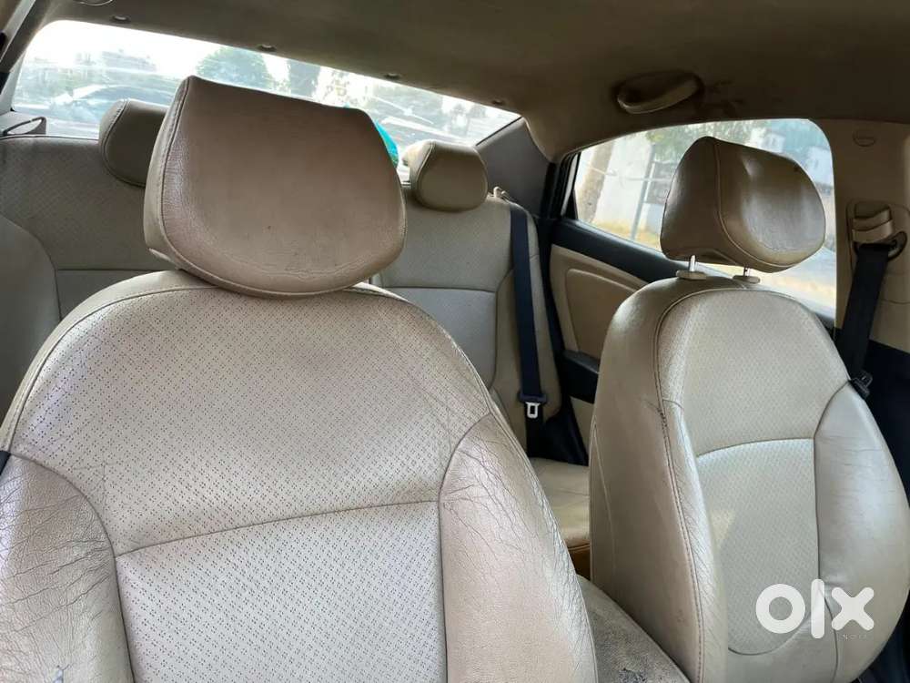 Hyundai Verna Vtvt 2012