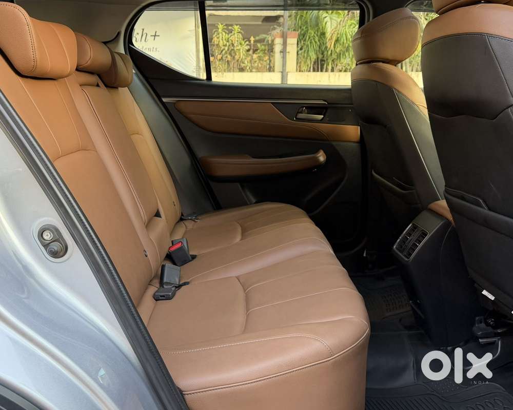 Honda Elevate Zx Cvt, 2025, Petrol