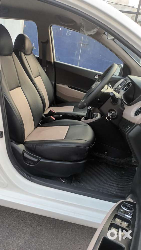 Hyundai Grand I10 2013-2016 Sportz, 2015, Petrol