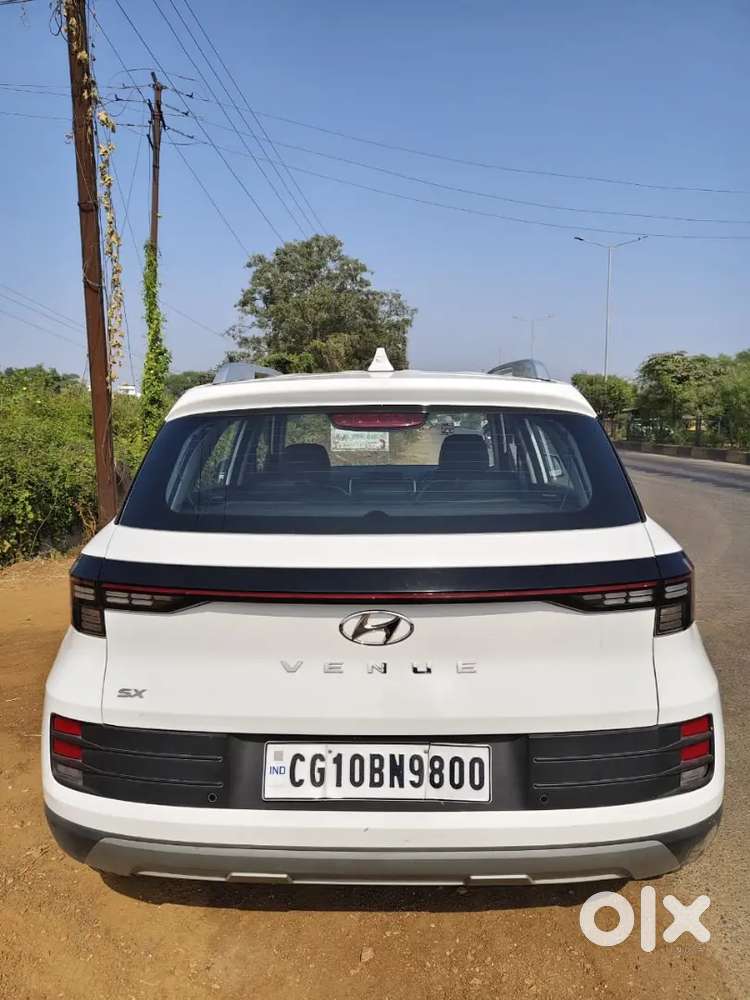 Hyundai Venue 1.2 Petrol 2023