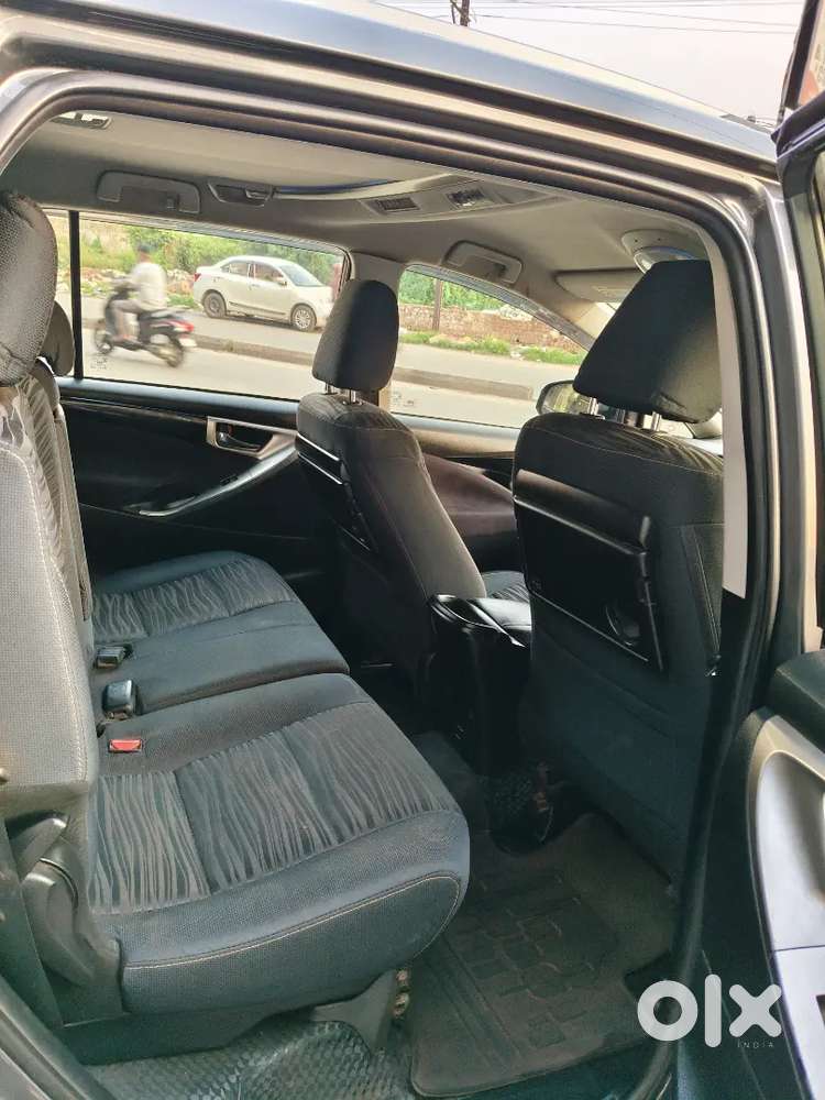 Toyota Innova Crysta 2021 Diesel 65000 Km Driven
