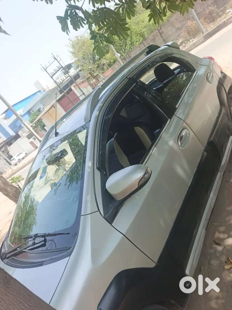 Toyota Etios Cross 2014 Diesel 200000 Km Driven
