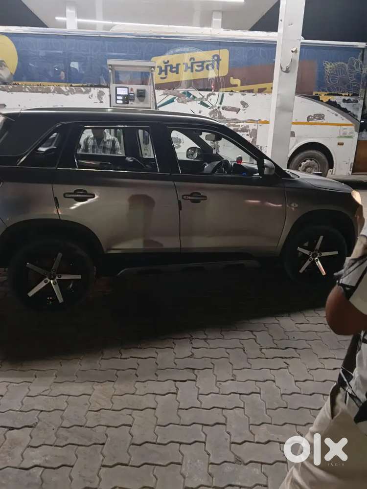 Maruti Suzuki Brezza 2017 Diesel 110000 Km Driven