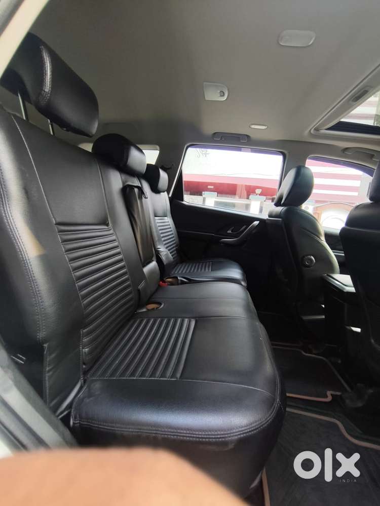 Mahindra Xuv500 W9, 2020, Diesel