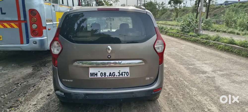 Renault Lodgy 2016 Diesel 95000 Km Driven