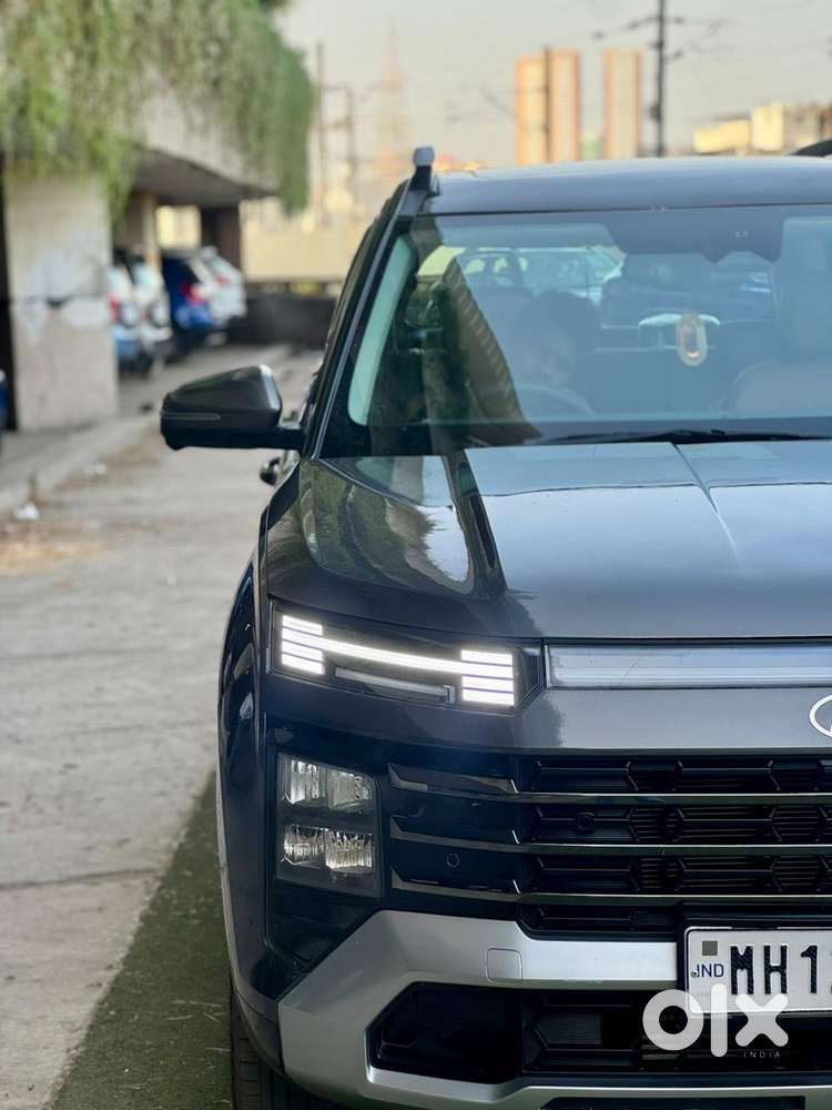 Hyundai Alcazar Platinum, 2025, Petrol