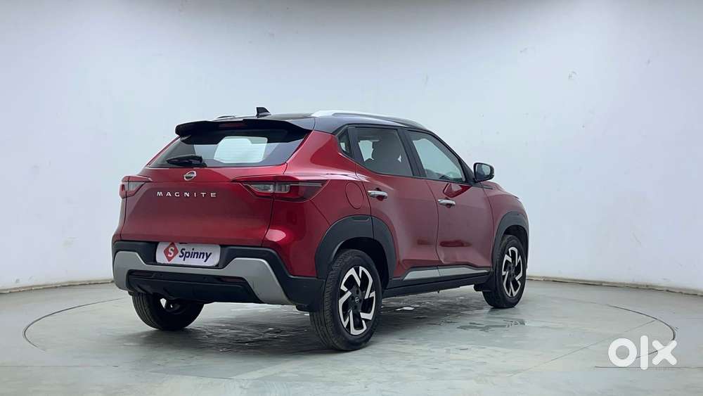 Nissan Magnite 1.0 Xv Dual Tone, 2023, Petrol