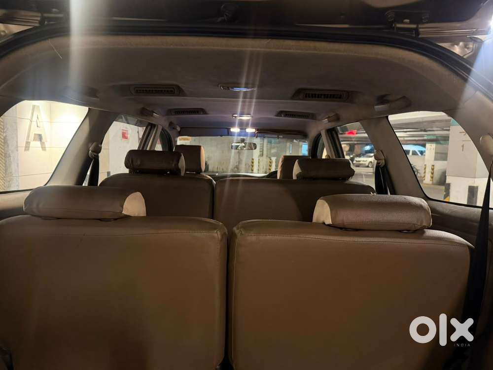 Toyota Innova 2.5 G (diesel) 8 Seater, 2015, Diesel