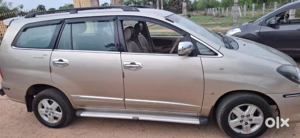 Toyota Innova 2.5 V 2007  3rd Owner  Excellent Condition  1,97,600