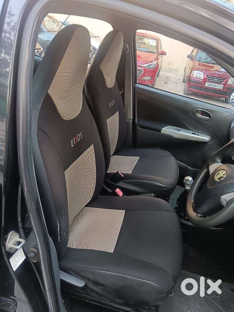 Toyota Etios 2010-2012 V, 2012, Petrol