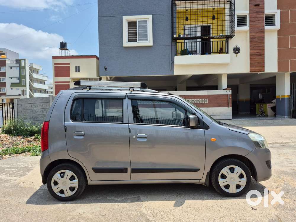 Maruti Suzuki Wagon R Vxi Mt 1.0l, 2018, Cng & Hybrids