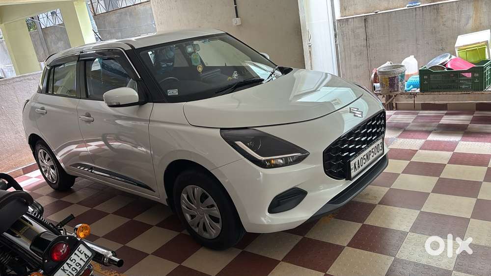 Maruti Suzuki Swift Vxi Ags, 2025, Petrol