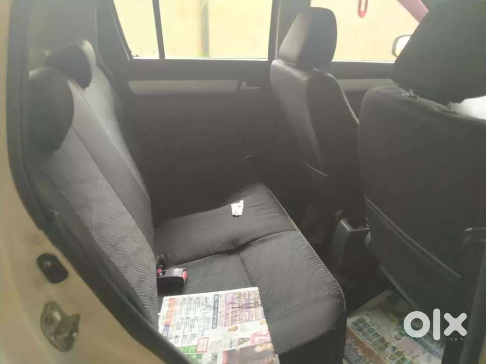 Show Room Condition Swift Vxi  2010 In Chalakudy Good Conditinn Vxi