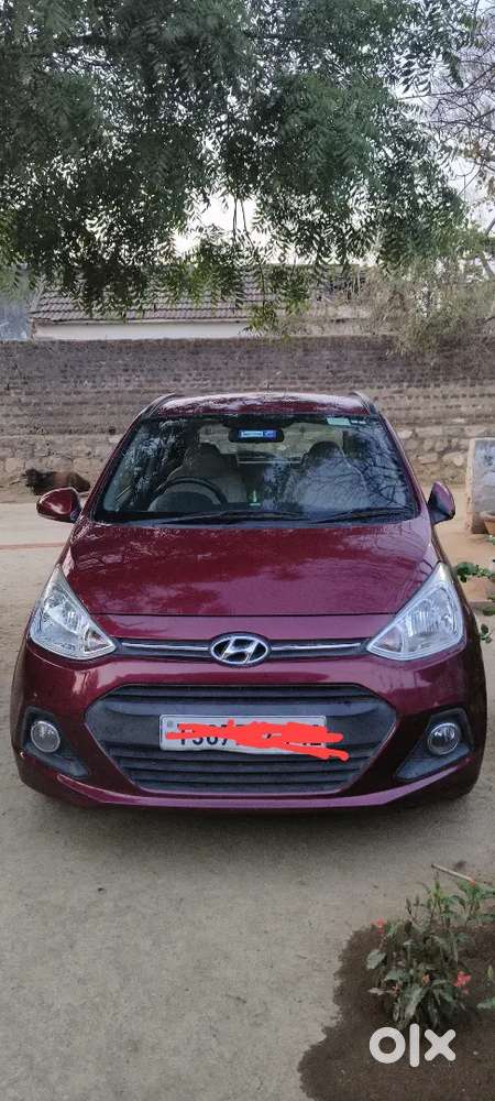 Hyundai Grand I10 2016 Petrol 65500 Km Driven