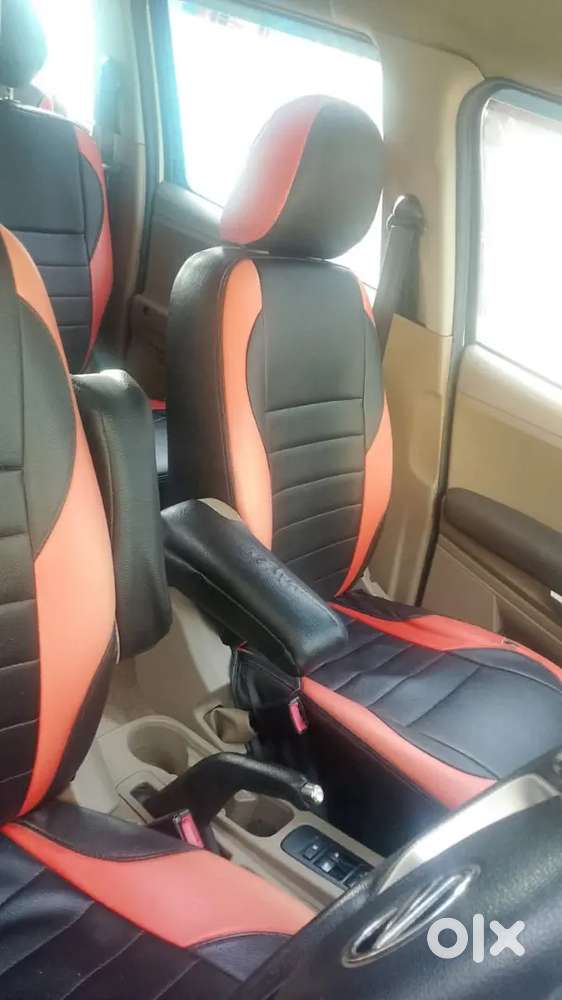 Mahindra Tuv 300 2018 Variant