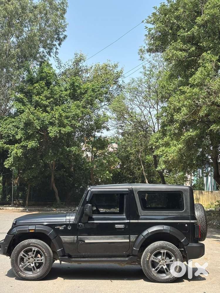 Mahindra Thar, 2022, Petrol
