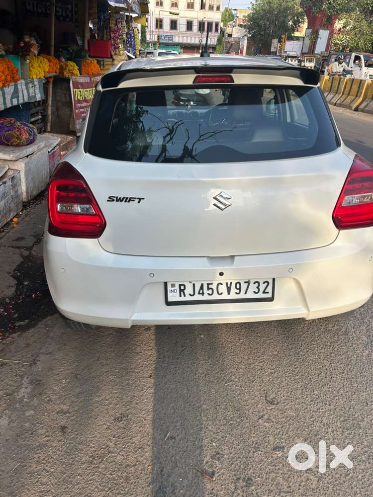 Swift Maruti Suzuki 2023